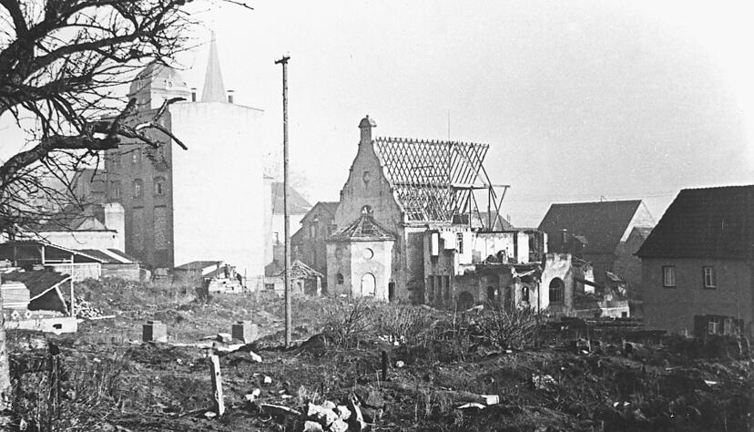 Das Foto stammt aus einem US-Archiv. Es zeigt Böckingen nach dem Angriff vom 10. September 1944 im Bereich Heilbronner Straße/Stedinger Straße. Das Foto stammt aus einem US-Archiv. Es zeigt Böckingen nach dem Angriff vom 10. September 1944 im Bereich Heilbronner Straße/Stedinger Straße.