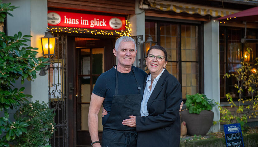 Das "Hans im Gl&uuml;ck" wechselt den Besitzer. Anke und Bernd Betzner verabschieden sich.