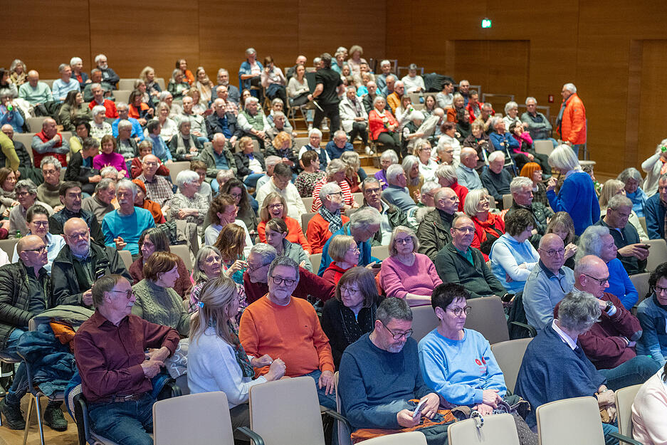 Interessierte Zuh&ouml;rer beim Vortrag von Prof. Dr. Maximilian Lude am Bildungscampus Heilbronn.