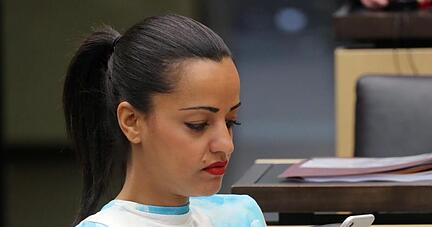 Sawsan Chebli, Staatssekretärin im Berliner Senat, im Bundesrat: Chebli hatte in einem Tweet Familienmitglieder mit dem Vornamen Mohammed aufgezählt und dazu geschrieben: «Wir werden schon dafür sorgen, dass dieser Name nie verschwindet!» Foto: Wolfgang Kumm Sawsan Chebli, Staatssekretärin im Berliner Senat, im Bundesrat: Chebli hatte in einem Tweet Familienmitglieder mit dem Vornamen Mohammed aufgezählt und dazu geschrieben: «Wir werden schon dafür sorgen, dass dieser Name nie verschwindet!» Foto: Wolfgang Kumm