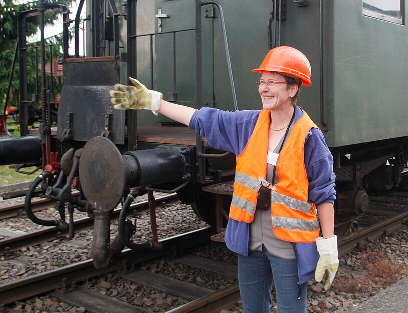2008: 13 Frauen machen Dampf. Lokf&uuml;hrerinnenkurs im Eisenbahnmuseum in Heilbronn-B&ouml;ckingen.