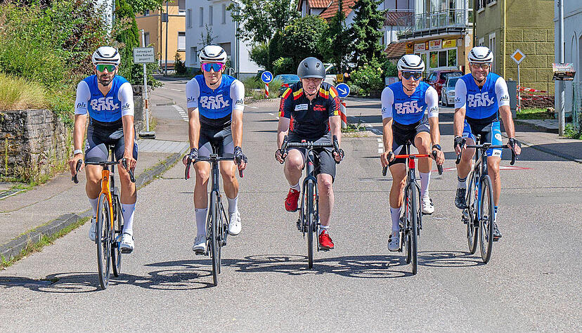 Lockerer Aufgalopp: Auf den ersten Kilometern geht es auch in Kochersteinsfel zügig voran. Lockerer Aufgalopp: Auf den ersten Kilometern geht es auch in Kochersteinsfel zügig voran.