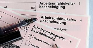 Wer l&auml;nger ausf&auml;llt k&ouml;nnte k&uuml;nftig weniger Krankengeld bekommen.