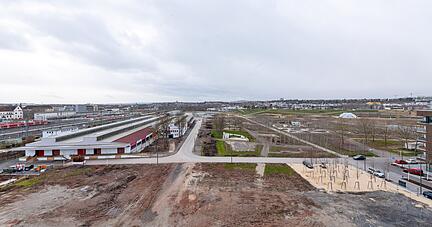 Der alte Fruchtschuppen wird demnächst abgerissen. Die Dieter-Schwarz-Stiftung will auf dem Areal eine Schule bauen.
Foto: MarioBerger