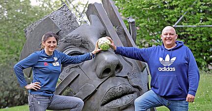 Bekanntes Gesicht in neuer Rolle: Spielerberater Gerhard Husers folgt seiner Lebensgefährtin Tanja Logvin zur Sport-Union und steht der Neckarsulmer Trainerin nun offiziell als Sportlicher Leiter zur Seite.
Foto: Alexander Bertok