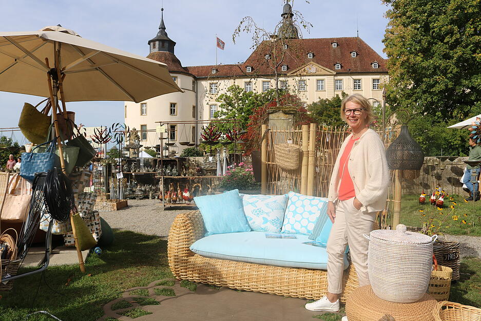 Das Motto der Fürstlichen Gartentage 2025 auf Schloss Langenburg heißt diesmal „Grüner geht immer“. Zwischen einem Meer aus bunten Blumen konnten Besucher bummeln.