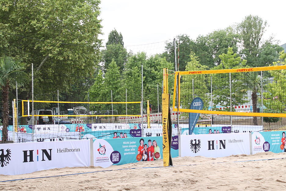 Am Bollwerksturm in Heilbronn sind zwei Beachvolleyball-Felder entstanden.