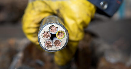 Die bulgarischen Banden sollen serienweise Stromkabel von Unternehmen und Großbaustellen gestohlen haben Die bulgarischen Banden sollen serienweise Stromkabel von Unternehmen und Großbaustellen gestohlen haben