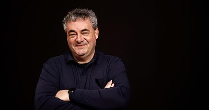 Gerd Nefzer, deutscher Spezialeffekte-K&uuml;nstler, aufgenommen in einem Studio in Potsdam-Babelsberg.