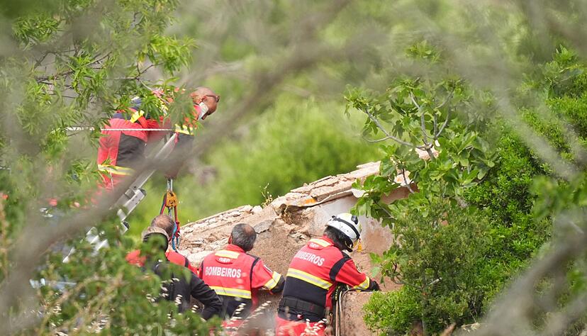 Im Rahmen der Ermittlungen deutscher Beh&ouml;rden gegen den verurteilten Sexualstraft&auml;ter Christian B. wird eine Suchaktion in Portugal durchgef&uuml;hrt.