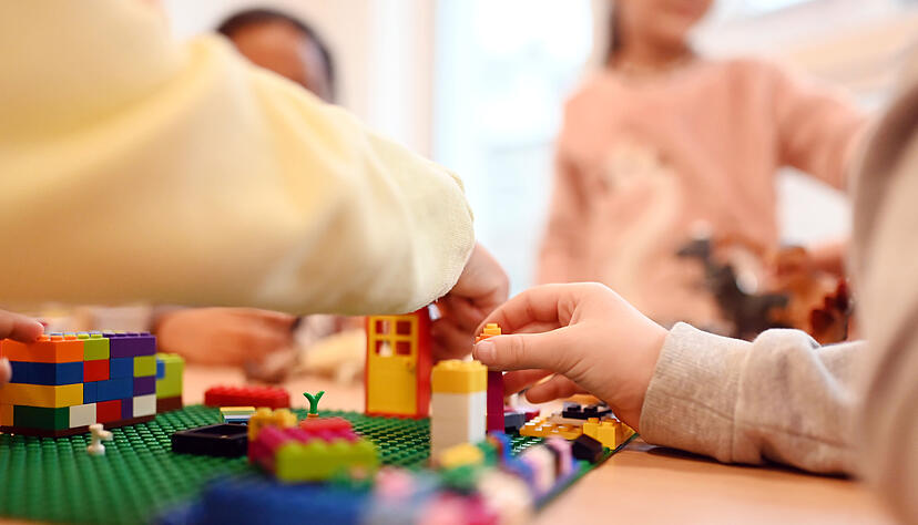 Das Konzept zur Sexualprävention in Kindergärten ist nicht neu. Derzeit ist jedoch eine heftige Diskussion unter Eltern entbrannt. Das Konzept zur Sexualprävention in Kindergärten ist nicht neu. Derzeit ist jedoch eine heftige Diskussion unter Eltern entbrannt.