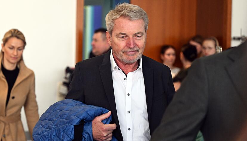 Das Gericht verurteilte Winterhoff zu einer neunmonatigen Bewährungsstrafe. Das Gericht verurteilte Winterhoff zu einer neunmonatigen Bewährungsstrafe.