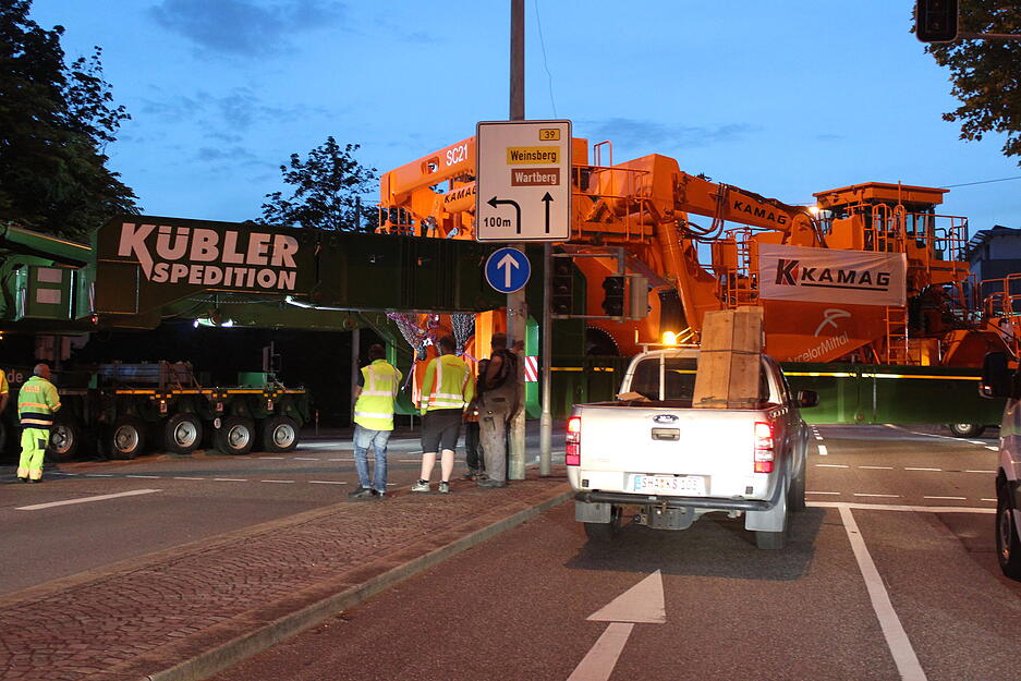 Schwertransport durch die Region