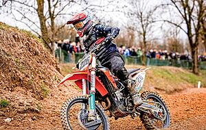 Kein Lauf-, aber ein Gesamtsieg: Tom Koch vom Kosak Racing Team gewann erstmals das Winter-Motocross des MCC Frankenbach.