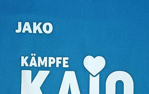 "Kämpfe Kaio, Dein Team wartet auf Dich!", war auf den Trikots der Teamkameraden aufgedruckt.