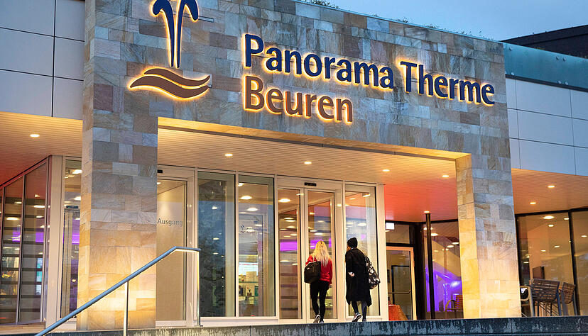 Das Heilwasser aus der Panorama Therme Beuren kommt aus 700 Metern Tiefe. Die Therme gilt als eine der ältesten in Baden-Württemberg.