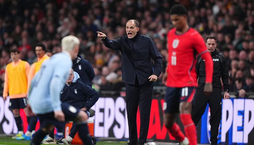 Thomas Tuchel sah gegen Uruguay keine überzeugende Leistung seiner Engländer. Thomas Tuchel sah gegen Uruguay keine überzeugende Leistung seiner Engländer.