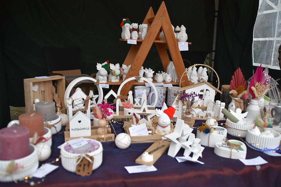 Jagsttal-Weihnachtsmarkt in Buchenbach. Jagsttal-Weihnachtsmarkt in Buchenbach.