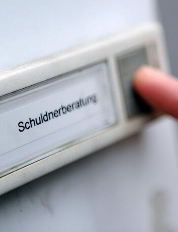 So viele Unternehmen in Baden-W&uuml;rttemberg wie lange nicht traten 2025 den Gang zum Insolvenzgericht an.