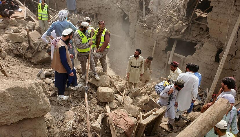 Das Erdbeben in der Nacht von Sonntag auf Montag hat schwere Sch&auml;den verursacht - die Rettungsarbeiten lie&szlig;en noch. (Archivbild vom 2.9.)