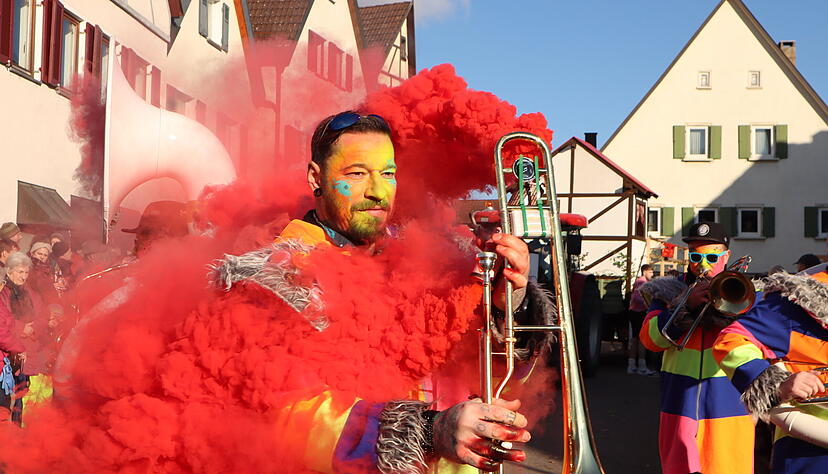 Umzug beim Tauben- und Gefl&uuml;gelmarkt in Mulfingen 2025.