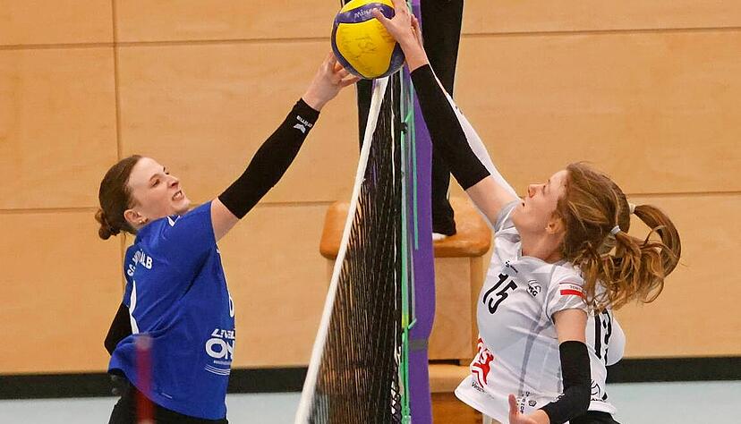 Der VSG Untersteinbach/&Ouml;hringen mit Kassandra Karger (rechts) ging beim Heimspieltag gegen Ende die Luft etwas aus.
Foto: Marc Schmerbeck