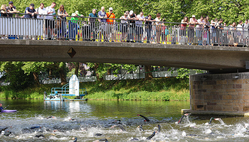 Um 8.15 Uhr fiel am Sonntag der Startschuss f&uuml;r die Athleten der Mitteldistanz.