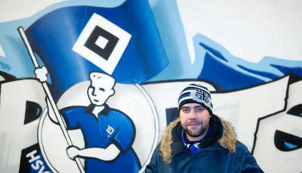 Philipp Markhardt ist leidenschaftlicher HSV-Fan und Deutschlands bekanntester Ultra. Foto: Axel Heimken Philipp Markhardt ist leidenschaftlicher HSV-Fan und Deutschlands bekanntester Ultra. Foto: Axel Heimken