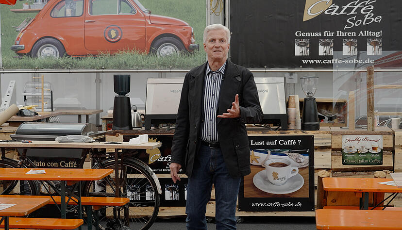 Stimme-Chefredakteur Uwe Ralf Heer war f&uuml;r den Dreh vorab auf der Herbstmesse in Heilbronn unterwegs.