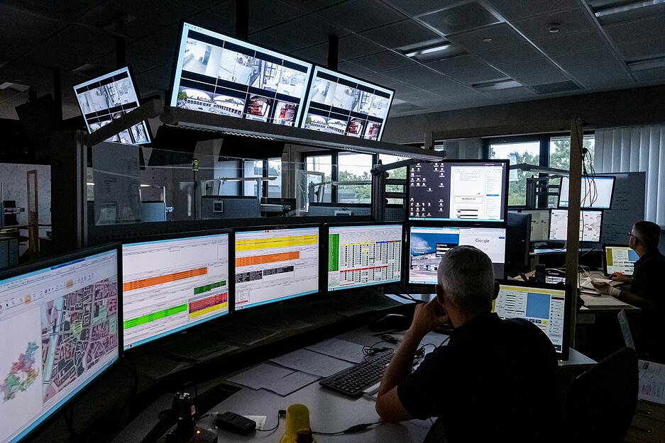 Lesersommer bei der Feuerwehr Heilbronn Lesersommer bei der Feuerwehr Heilbronn