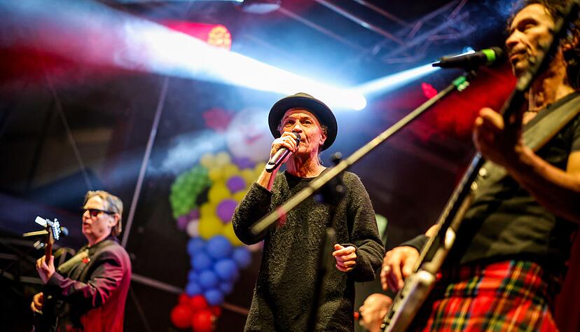 Die K&ouml;lner Band Brings sorgt selbst in D&uuml;sseldorf f&uuml;r Stimmung. (Archivbild)