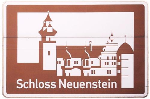 Autobahnschilder in der Region