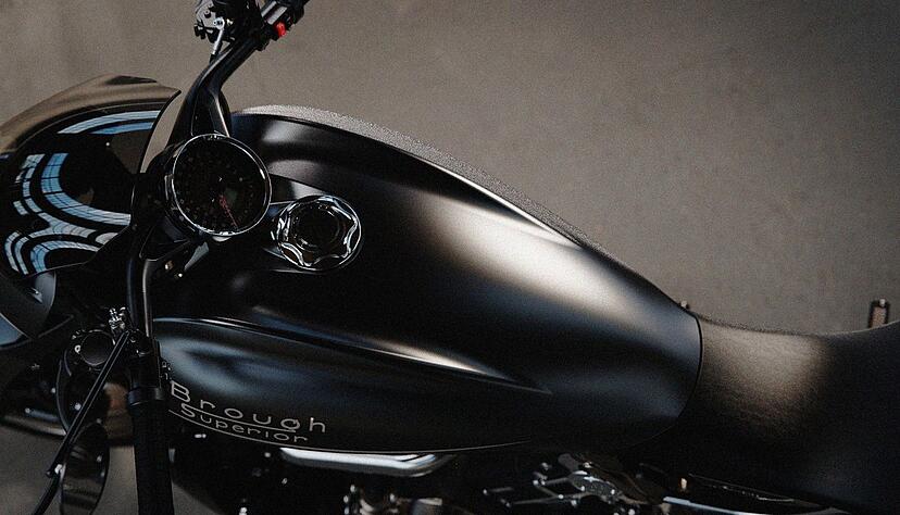 Edle Erscheinung ohne Schn&ouml;rkel: die Dagger von Brough Superior.