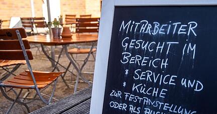 Ein Restaurant in der Schweriner Altstadt sucht nach Mitarbeitern f&uuml;r den Service- und K&uuml;chenbereich.
