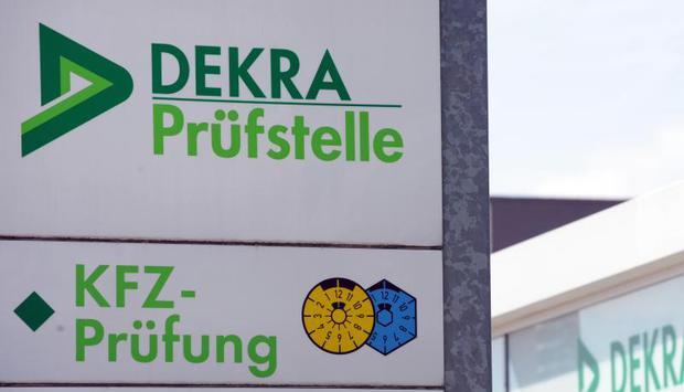 Dekra erwirtschaftet im Ausland einen gro&szlig;en Umsatz. Foto: Patrick Seeger/Archiv