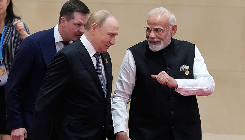 Kremlchef Wladimir Putin spricht sich für eine neue Weltordnung aus beim Gipfel der Shanghaier Organisation für Zusammenarbeit.