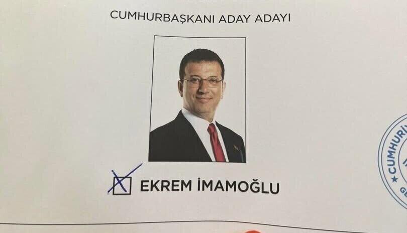 Wahlzettel in der vom lokalen CHP-Verein kurzfristig in Weinsberg organisierten Imamoglu-Solidaritätswahl.