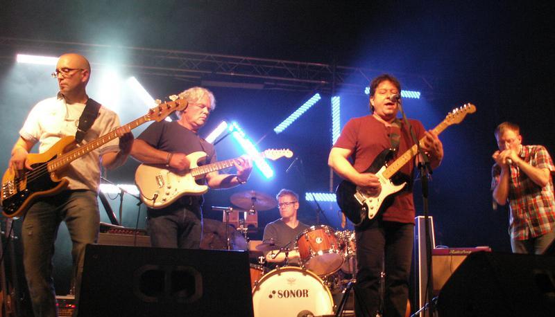 JR & JAM Gang servierten  am letzten Abend von Weinsberg Live in der Hildthalle rockigen Blues.
Foto: Margit Stöhr-Michalsky