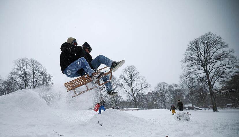 Immerhin herrschen nun perfekte Verh&auml;ltnisse f&uuml;r alle, die Spa&szlig; am Schnee haben.