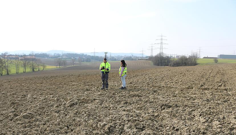 Hier könnte er entstehen: Erstmals zeigt unsere Redaktion ein Bild des potenziellen Booster-Standorts zwischen Feßbach und Kubach. Dort laufen erste Untersuchungen.Foto: Bettina Hachenberg Hier könnte er entstehen: Erstmals zeigt unsere Redaktion ein Bild des potenziellen Booster-Standorts zwischen Feßbach und Kubach. Dort laufen erste Untersuchungen.Foto: Bettina Hachenberg