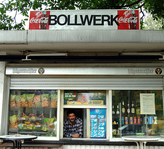 August 2006: Der Kiosk am Bollwerksturm steht vor dem Abriss.