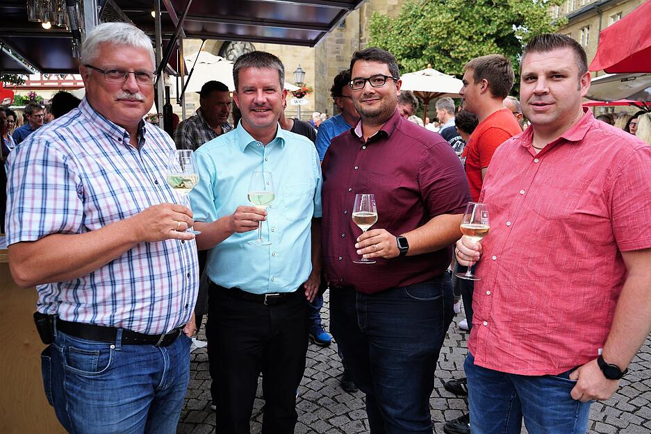 Finale beim Hohenloher Weindorf in &Ouml;hringen