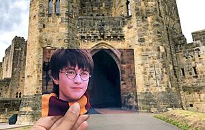 Auf den Spuren des berühmten Zauberlehrlings: Alnwick Castle in England diente als Kulisse für die Magierschule Hogwarts aus den "Harry Potter"-Filmen. Auf den Spuren des berühmten Zauberlehrlings: Alnwick Castle in England diente als Kulisse für die Magierschule Hogwarts aus den "Harry Potter"-Filmen.