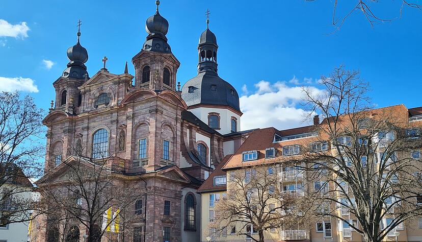Die Jesuitenkirche ist neben dem benachbarten Schloss der wichtigste erhaltene Barockbau des 18. Jahrhunderts in Mannheim.