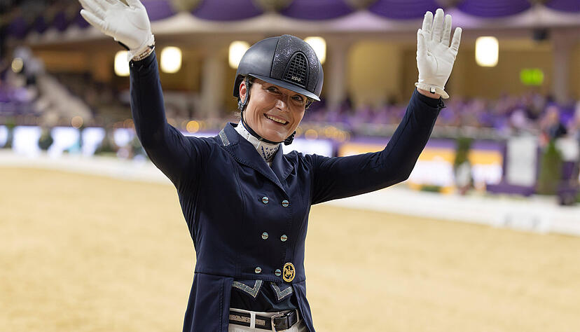 Gut gelaunt nach dem Saisonabschluss ’24 hier in Frankfurt, gut gelaunt vor dem Saisonabschluss ’25 in Stuttgart: Bei Carina Harnisch läuft es.