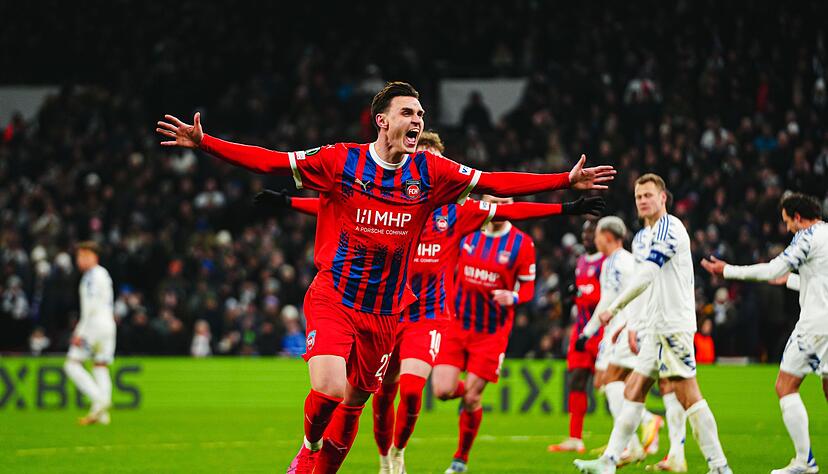 Heidenheims Thomas Keller bejubelt das Tor zum 1:1.