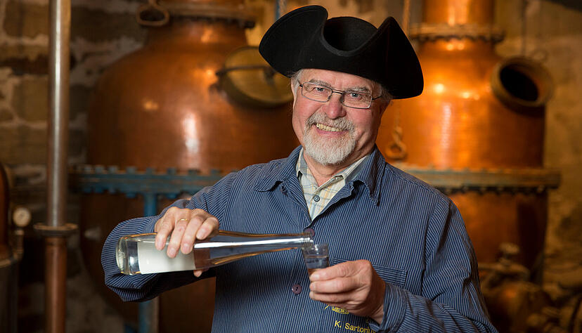 Kurt Sartorius, Leiter des Schwäbischen Schnapsmuseums in Bönnigheim, freut sich über die Aufnahme der handwerklichen Brennkunst in das Immaterielle Kulturerbe.