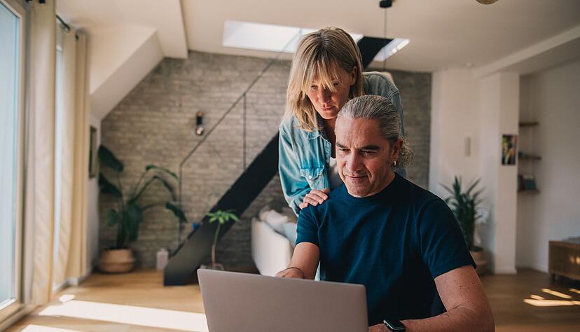 Haben Sie gemeinsam ein Und- oder ein Oder-Depot? Das macht einen Unterschied - denn nur in einem Fall kann ein Partner alleine Entscheidungen f&uuml;r beide treffen.