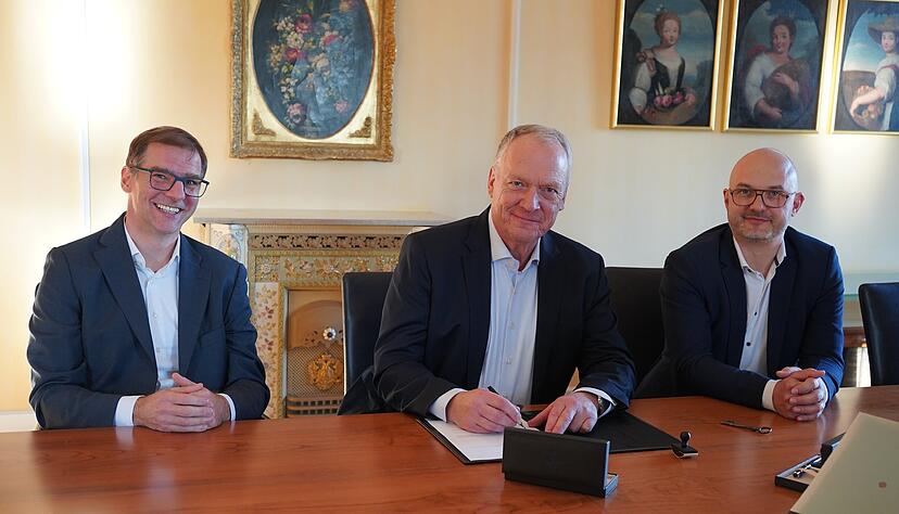 Stefan Droste wird neuer Vorsitzender der Geschäftsführung, Stefan Mecheels wechselt in den Beirat. Timo Hammer ist nun stellvertretender Vorsitzender. (von links) Stefan Droste wird neuer Vorsitzender der Geschäftsführung, Stefan Mecheels wechselt in den Beirat. Timo Hammer ist nun stellvertretender Vorsitzender. (von links)