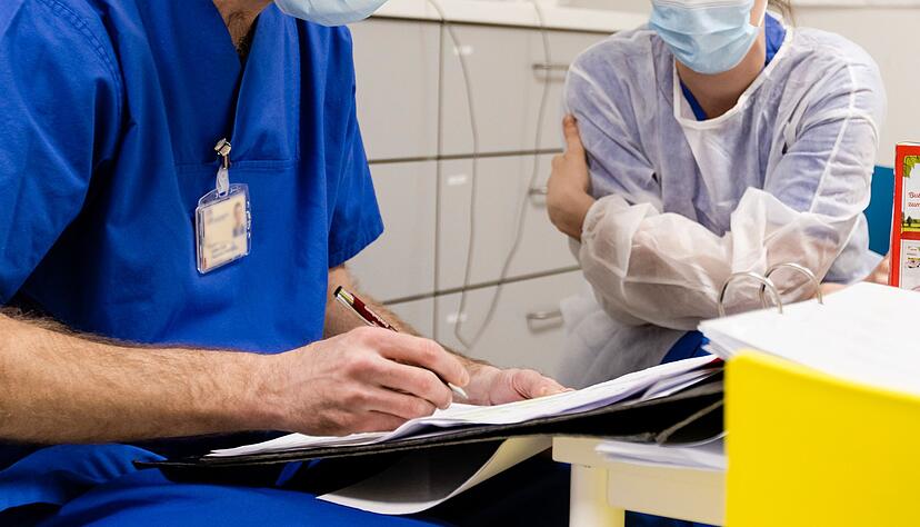 Bei der Erstellung des Dienstplans muss der Arbeitgeber auch Rücksicht auf die Wünsche von Beschäftigten nehmen.